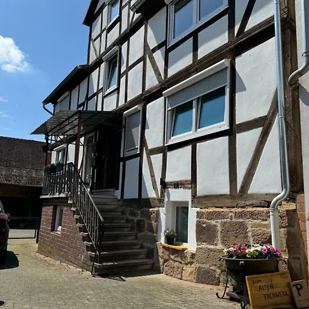 Zum Alten Fachwerk 아파트 *